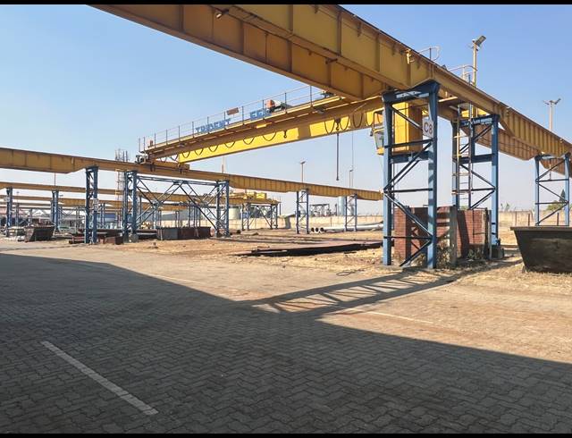 18,286M² FACTORY TO LET IN ROODEKOP